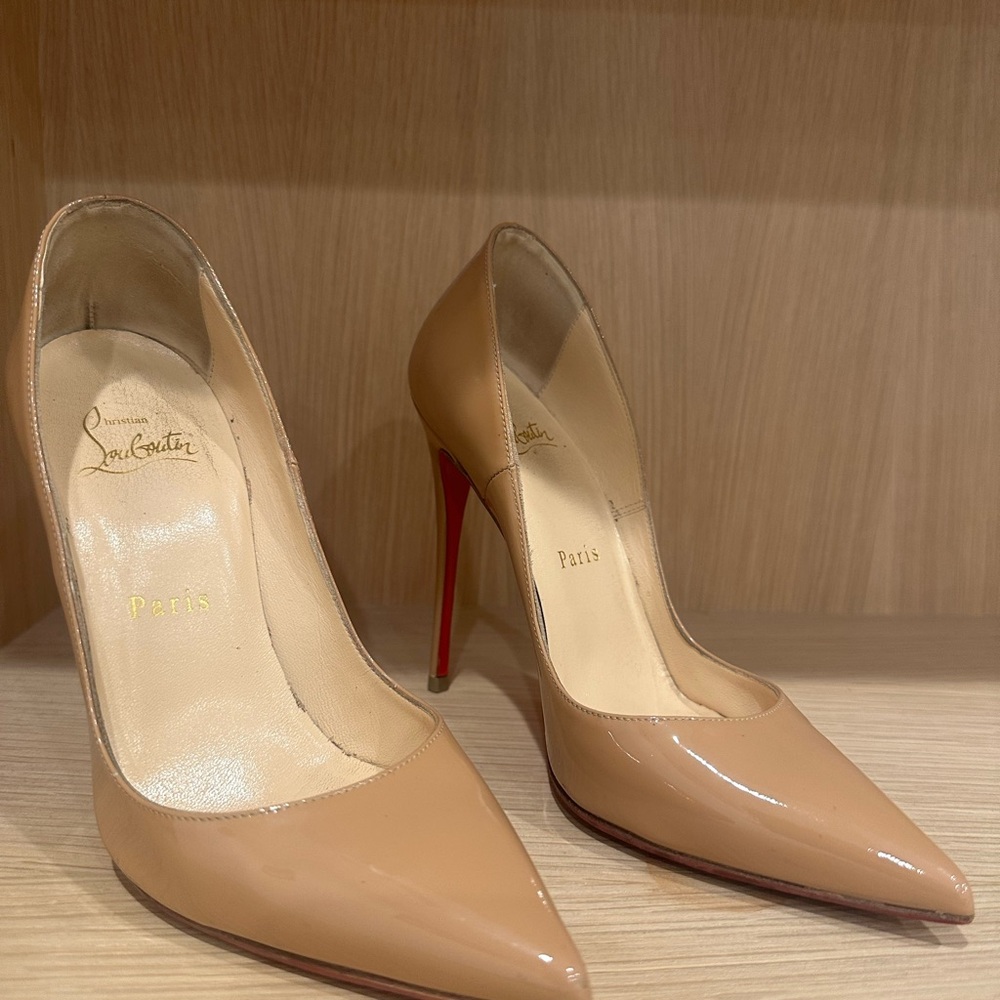 Christian Louboutin So Kate’s 120 mm Heels